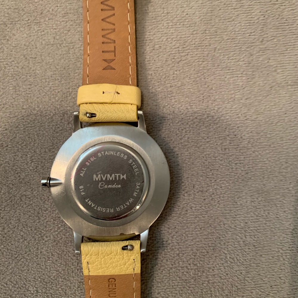 Watch - Picture 5 of 7